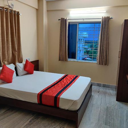 Sanjiva Suites Calcutta Extérieur photo