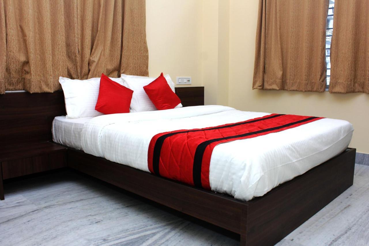Sanjiva Suites Calcutta Extérieur photo
