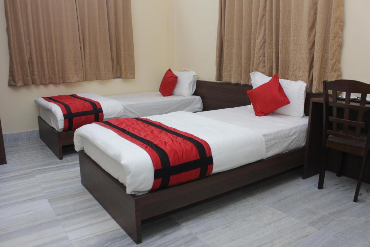 Sanjiva Suites Calcutta Extérieur photo